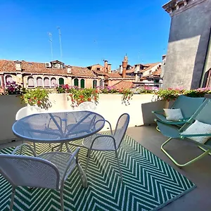 Ca' Degli Oresi , Venise Italie